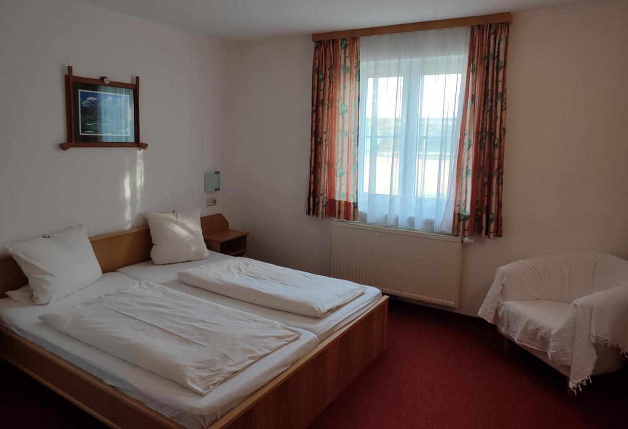 Landpension Gschwantner Lengenfeld Экстерьер фото